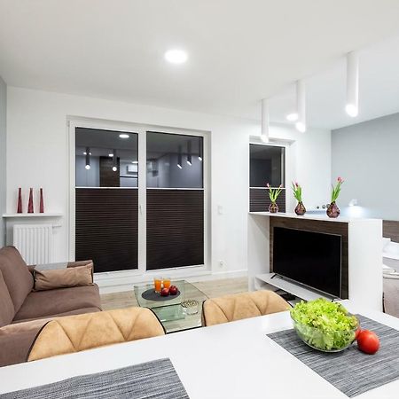 Apartament Luxury Miedzyborska 8B Varsó Kültér fotó