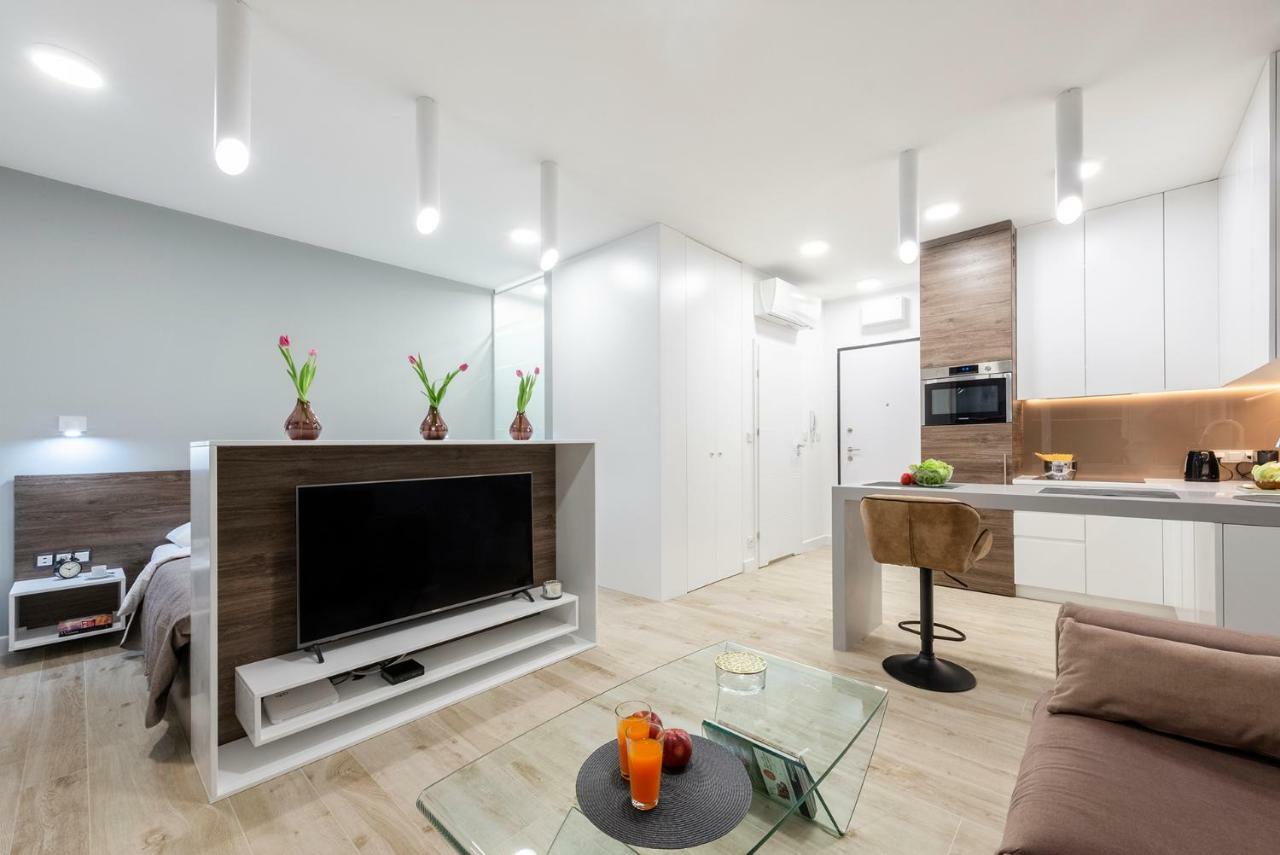 Apartament Luxury Miedzyborska 8B Varsó Kültér fotó