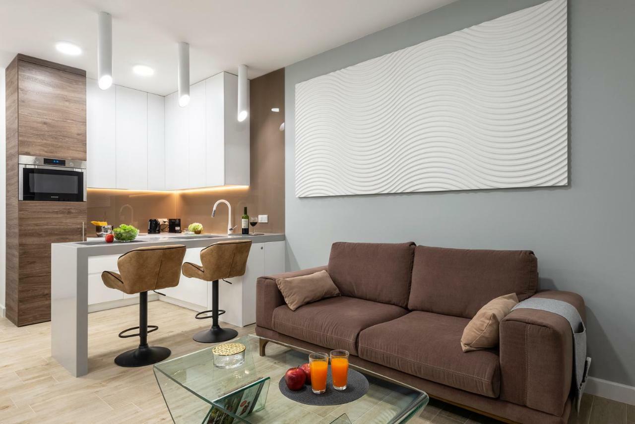 Apartament Luxury Miedzyborska 8B Varsó Kültér fotó